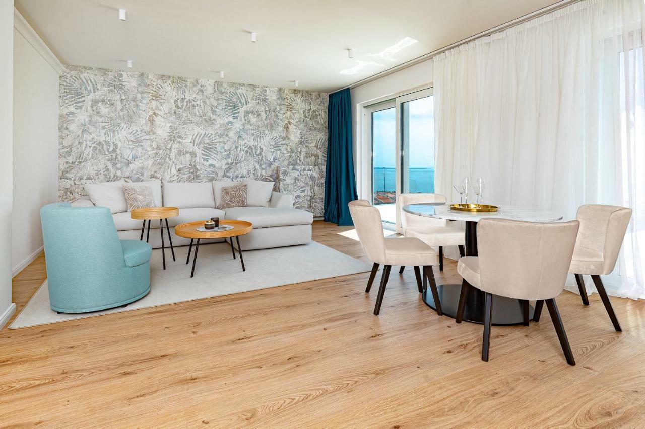 Hotel In Excelsis Novalja Eksteriør billede
